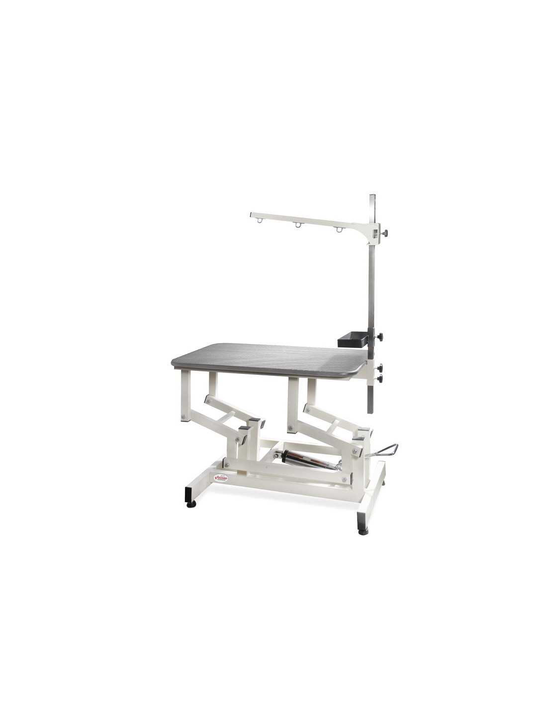 Profesionalna miza s pedalom za grooming psov in mačk z nastavljivo višino 64–94 cm, površino 107 × 60 cm in nedrsečo gumo.